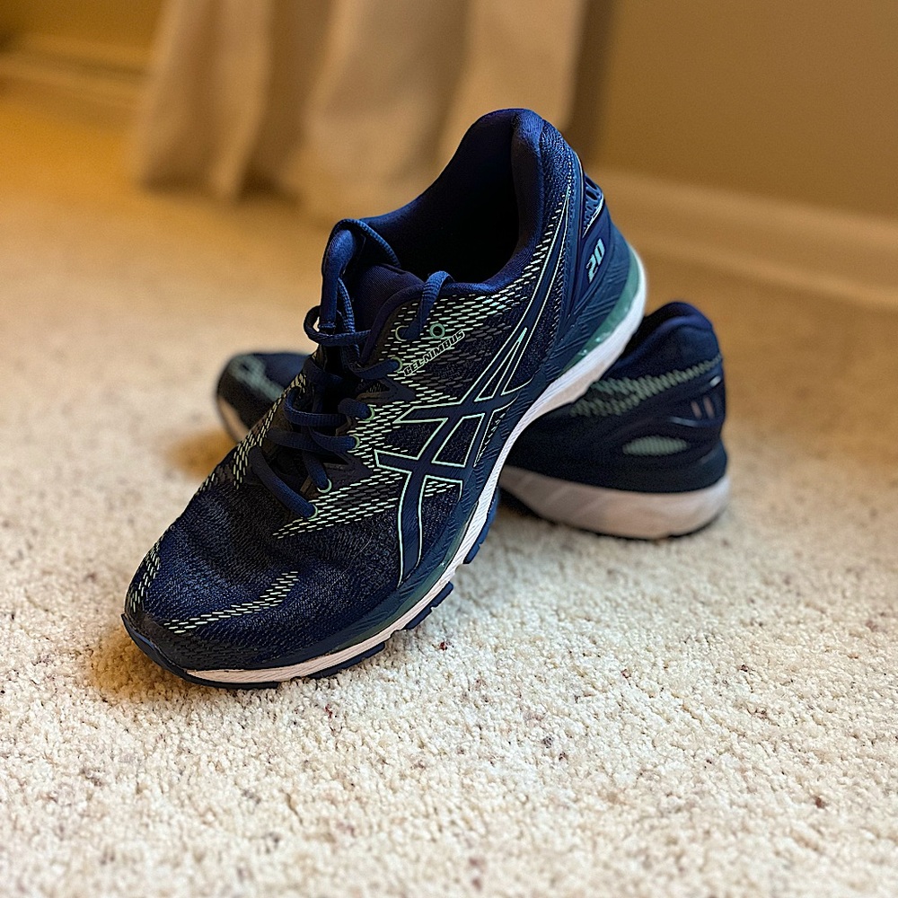 ASICS Gel Nimbus 20